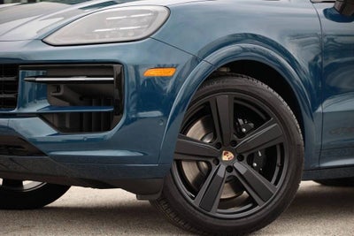 2026 Porsche Cayenne GTS