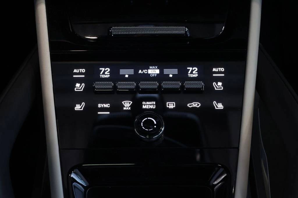 2026 Porsche Cayenne GTS