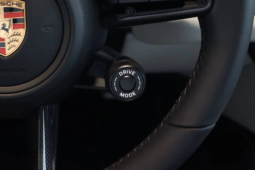 2026 Porsche Cayenne GTS