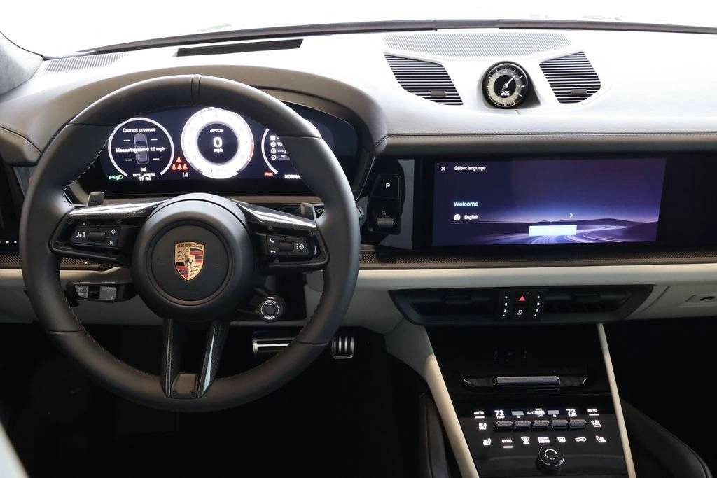 2026 Porsche Cayenne GTS