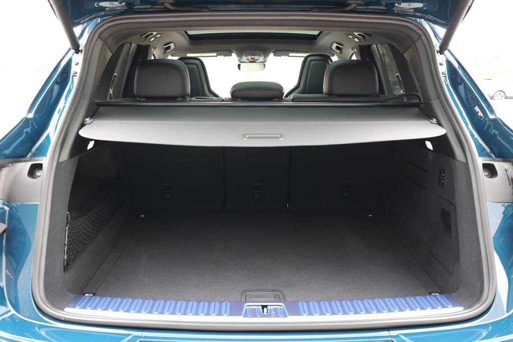 2026 Porsche Cayenne GTS