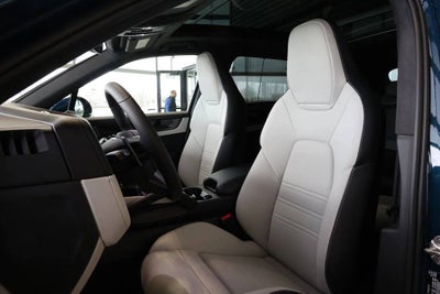 2026 Porsche Cayenne GTS