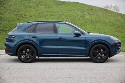 2026 Porsche Cayenne GTS