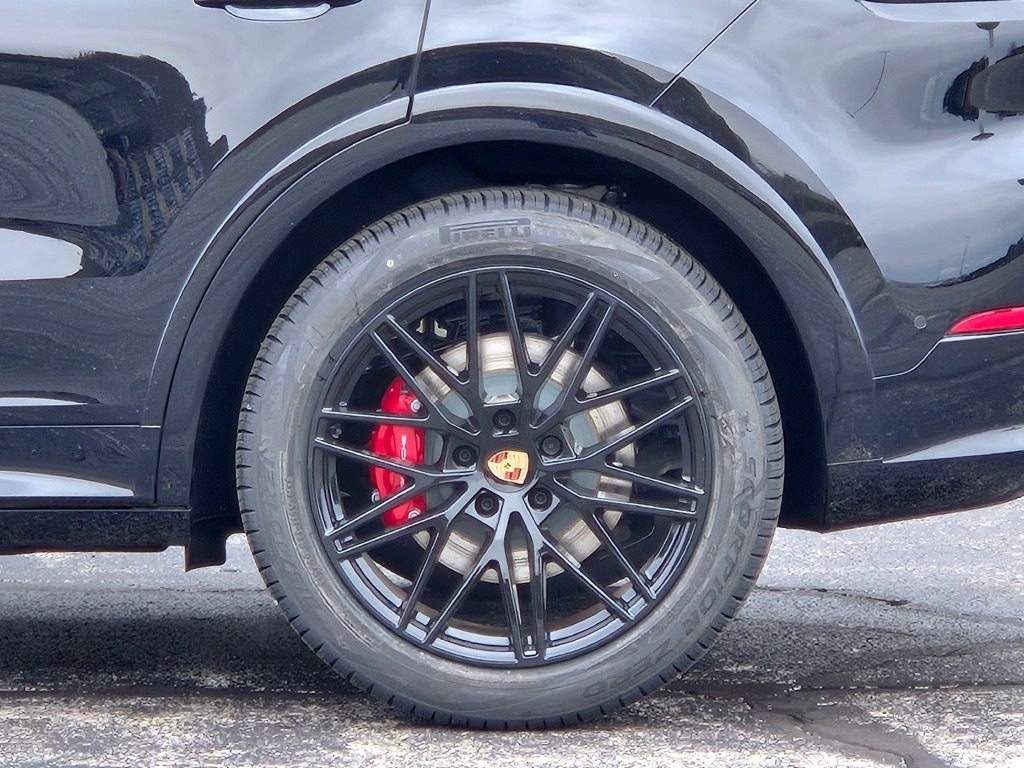 2025 Porsche Cayenne S