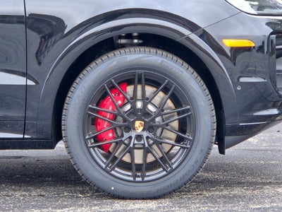 2025 Porsche Cayenne S