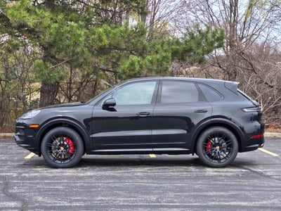 2025 Porsche Cayenne S