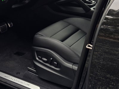 2025 Porsche Cayenne S