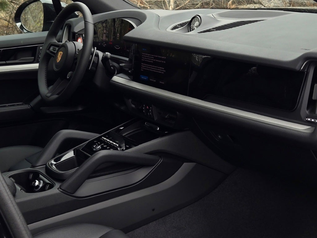 2025 Porsche Cayenne S