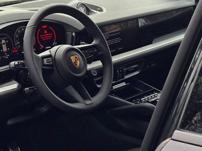 2025 Porsche Cayenne S