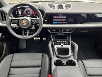 2025 Porsche Cayenne S