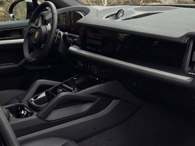 2025 Porsche Cayenne S