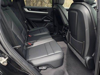2025 Porsche Cayenne S