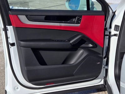 2026 Porsche Cayenne Coupe Base