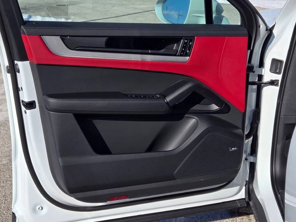 2026 Porsche Cayenne Coupe Base