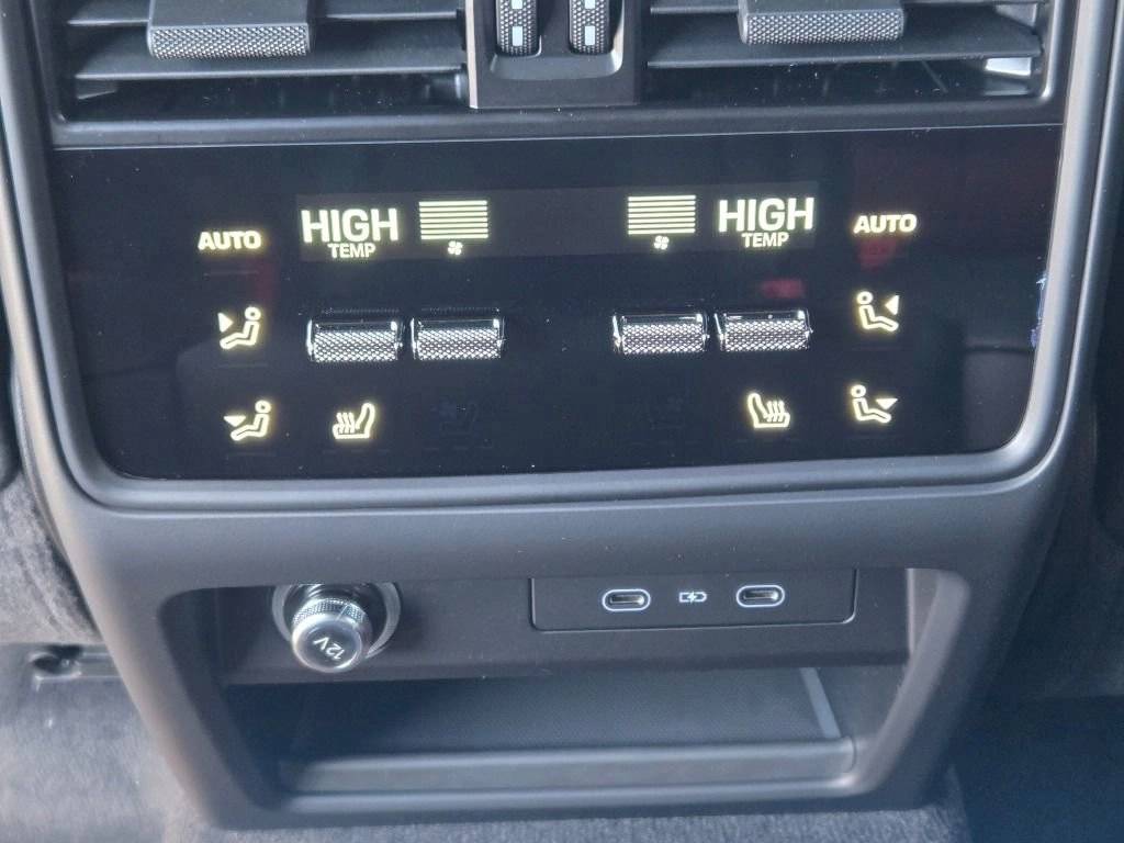 2026 Porsche Cayenne Coupe Base