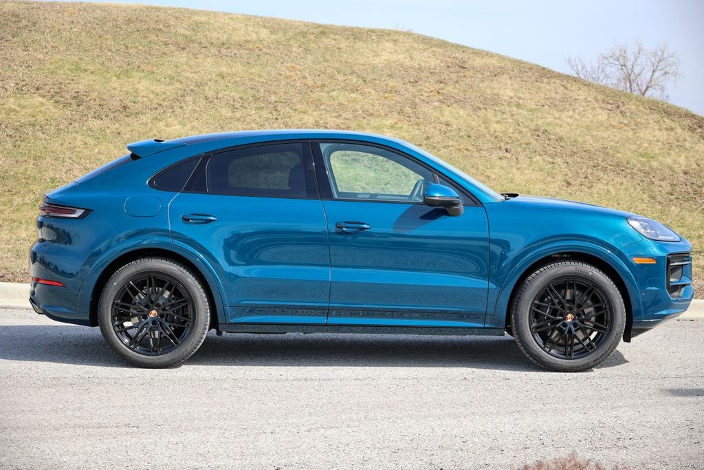 2026 Porsche Cayenne Coupe Base
