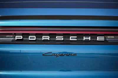 2026 Porsche Cayenne Coupe Base