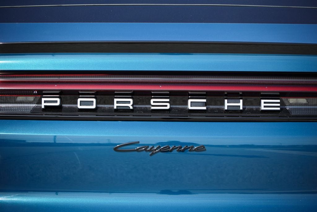 2026 Porsche Cayenne Coupe Base