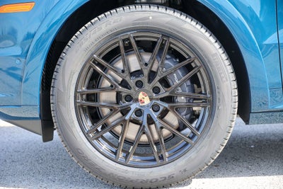 2026 Porsche Cayenne Coupe Base