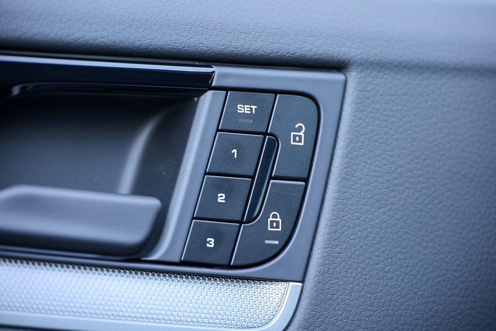 2026 Porsche Cayenne Coupe Base