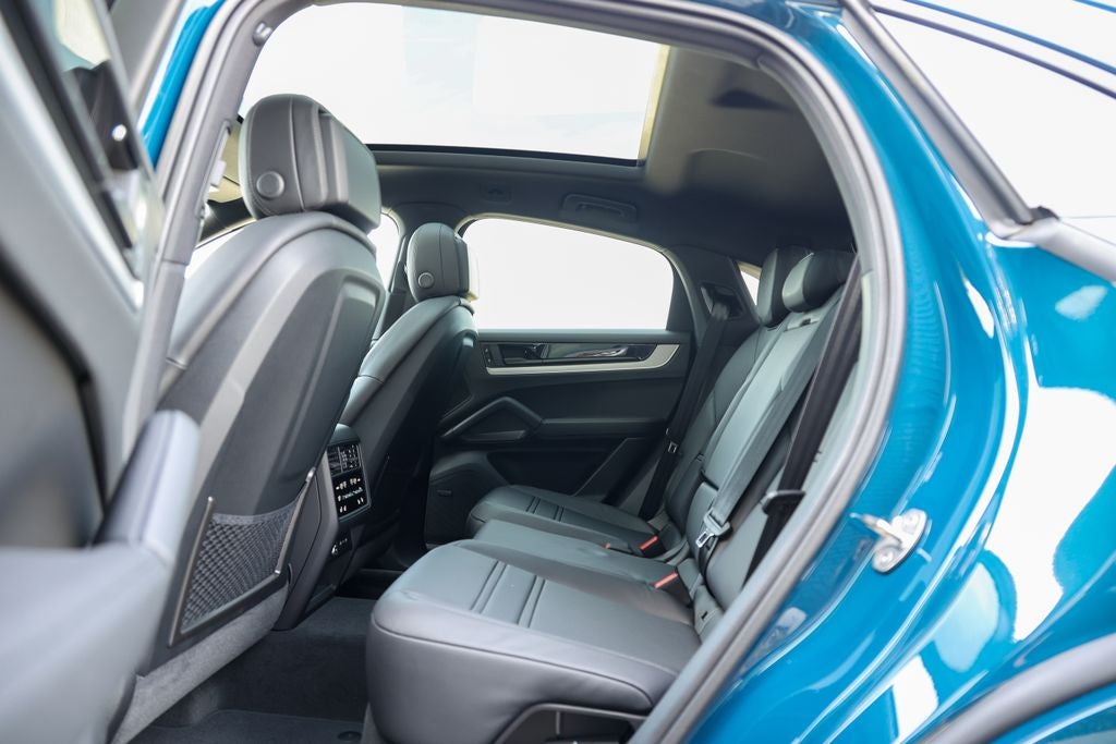 2026 Porsche Cayenne Coupe Base