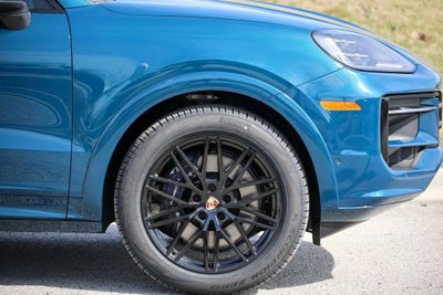 2026 Porsche Cayenne Coupe Base