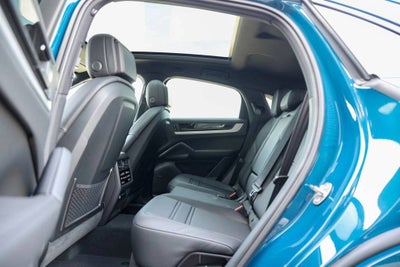 2026 Porsche Cayenne Coupe Base