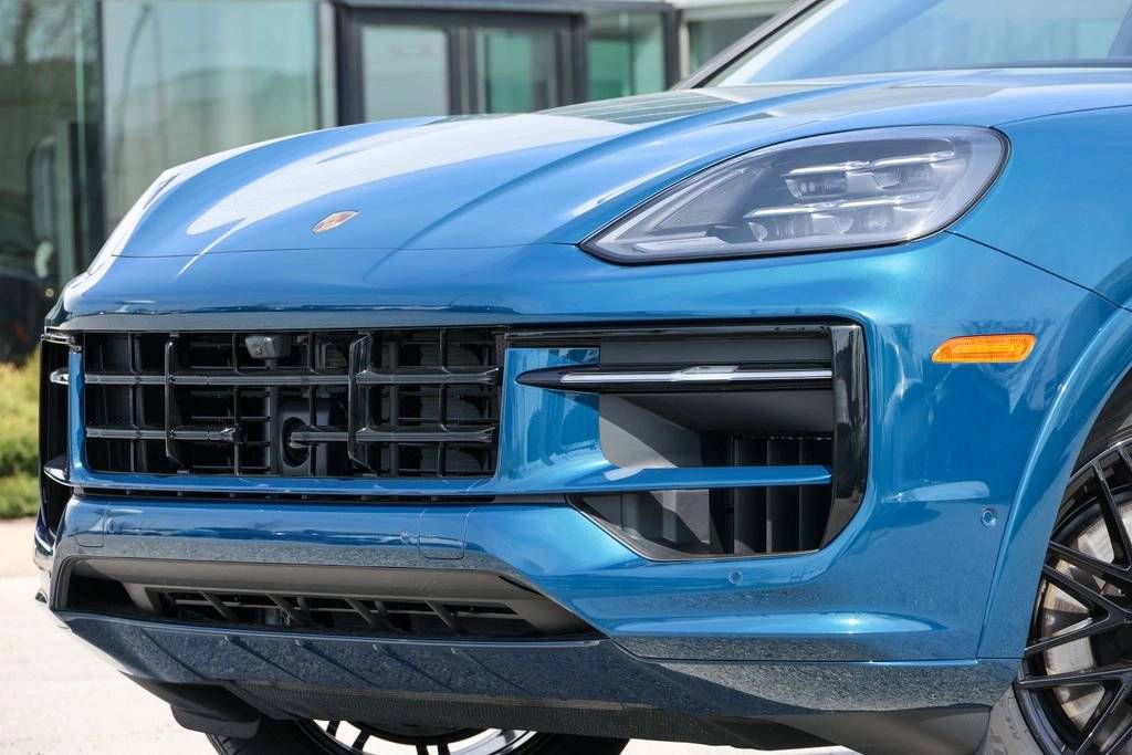 2026 Porsche Cayenne Coupe Base