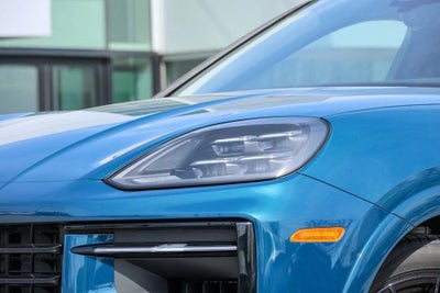 2026 Porsche Cayenne Coupe Base