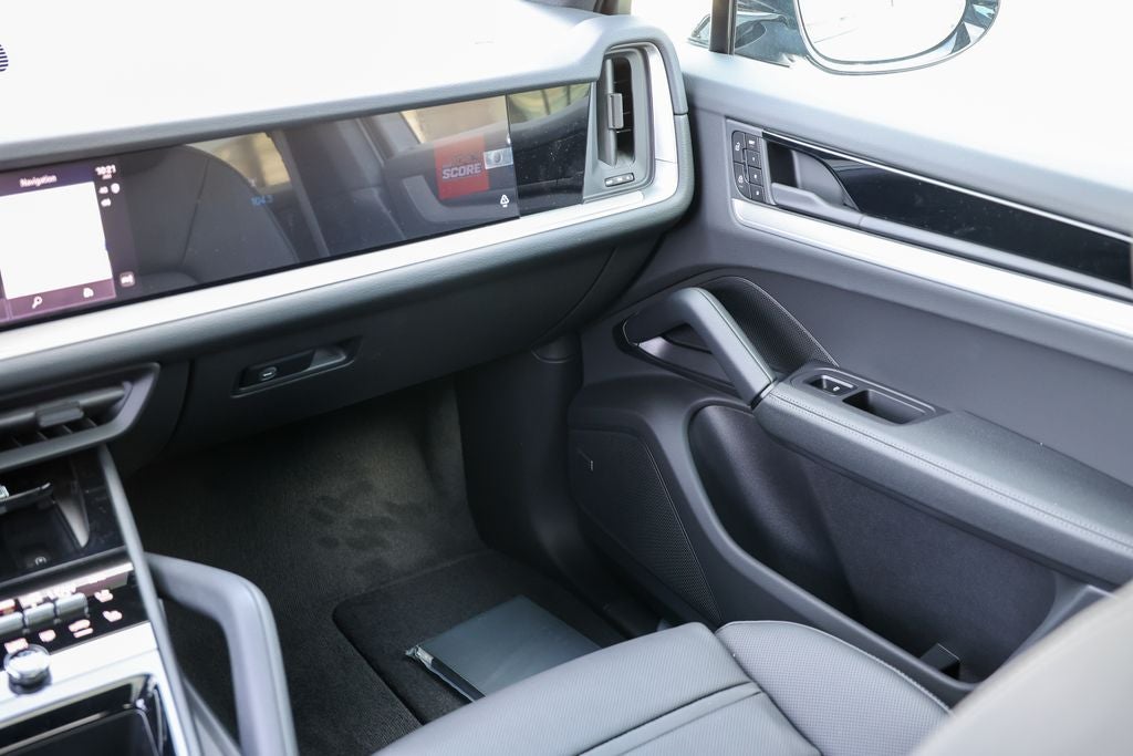 2026 Porsche Cayenne Coupe Base