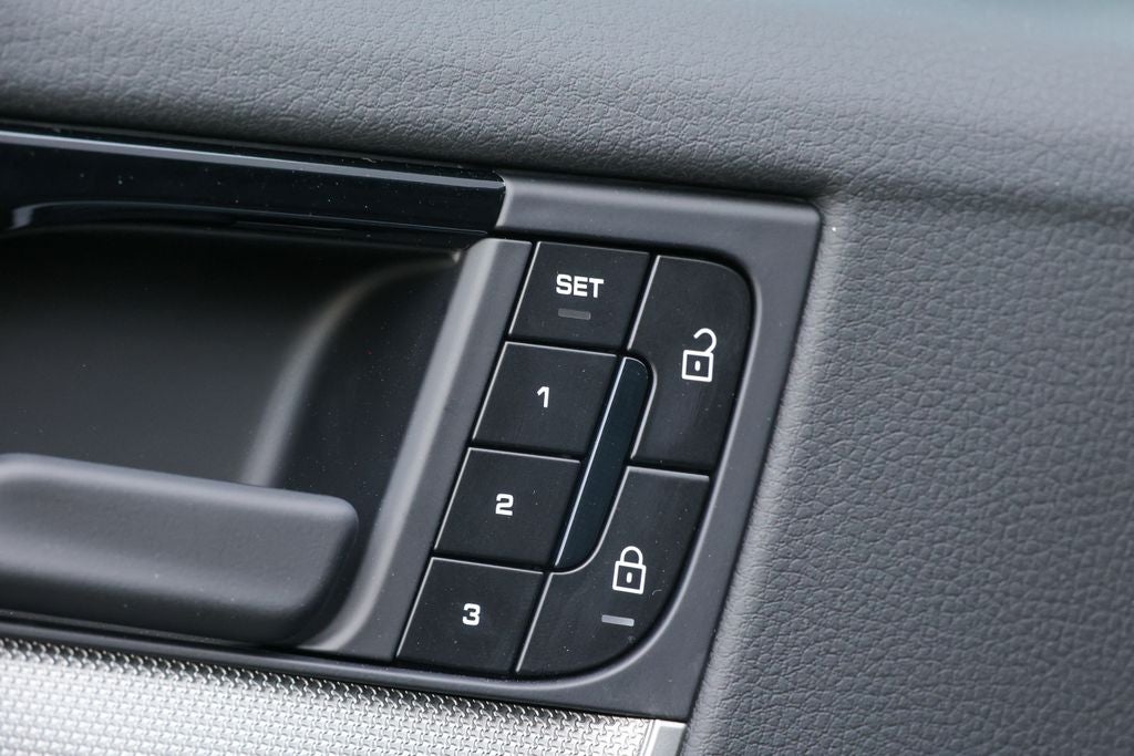 2026 Porsche Cayenne Coupe Base