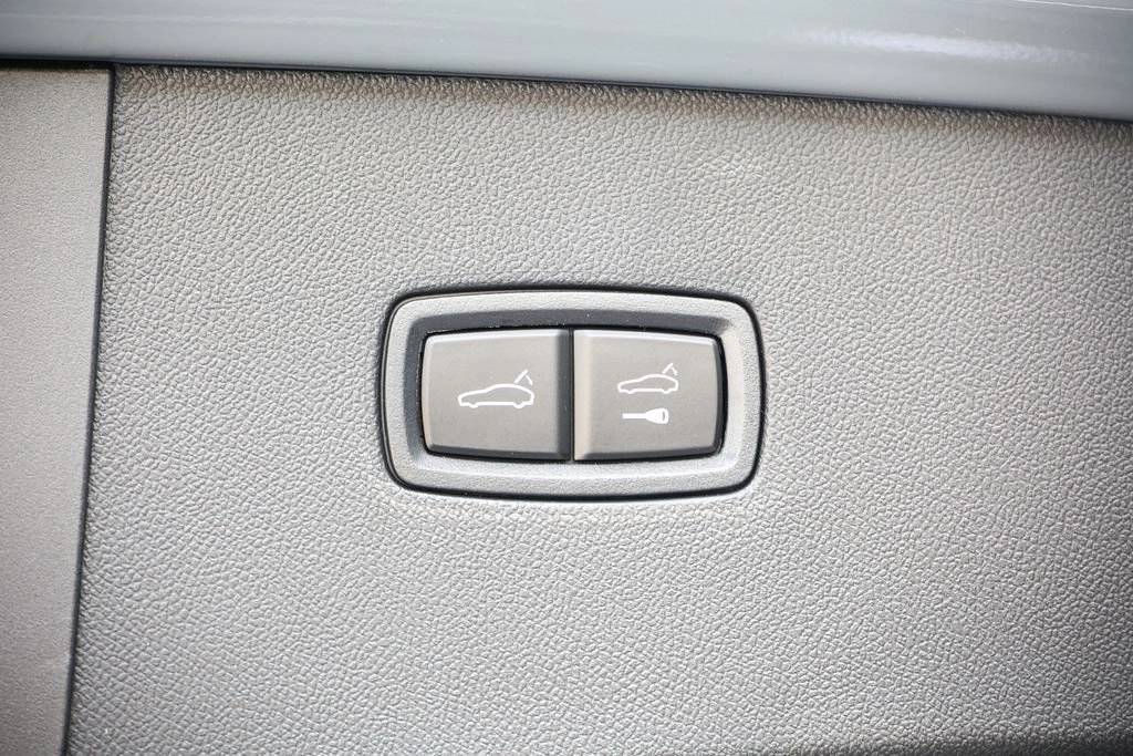 2026 Porsche Cayenne Coupe Base