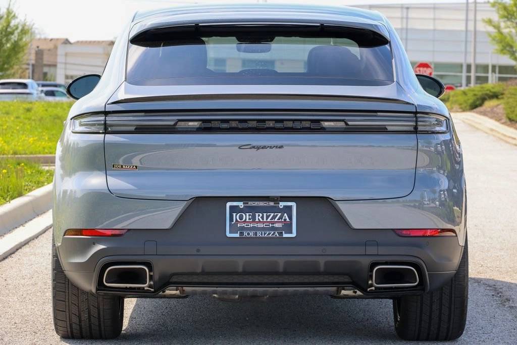 2026 Porsche Cayenne Coupe Base