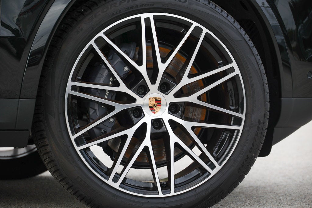 2026 Porsche Cayenne Coupe Base