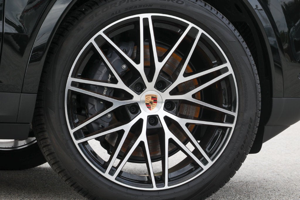 2026 Porsche Cayenne Coupe Base