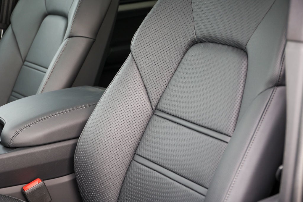 2026 Porsche Cayenne Coupe Base