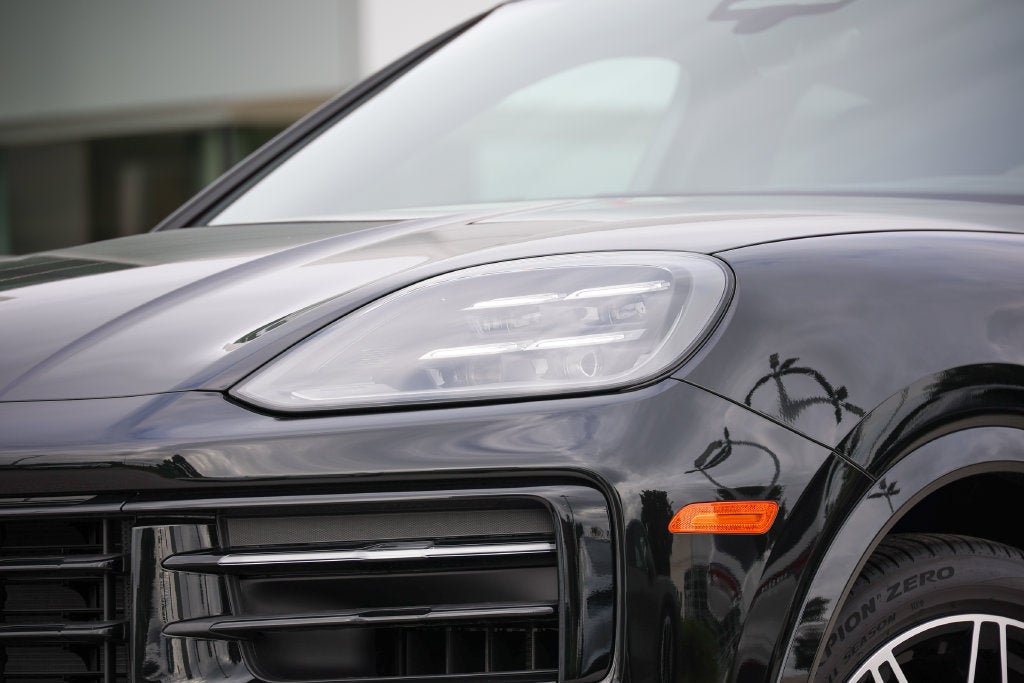 2026 Porsche Cayenne Coupe Base