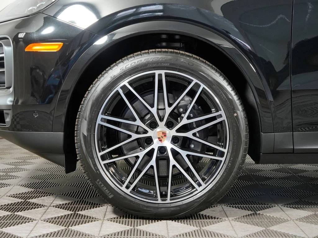 2026 Porsche Cayenne Coupe Base