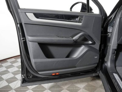 2026 Porsche Cayenne Coupe Base