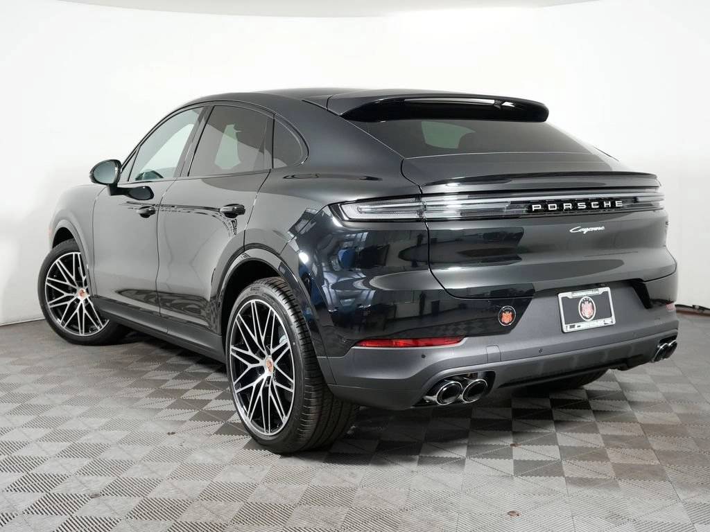 2026 Porsche Cayenne Coupe Base