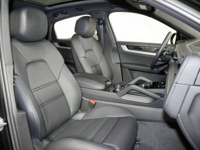 2026 Porsche Cayenne Coupe Base