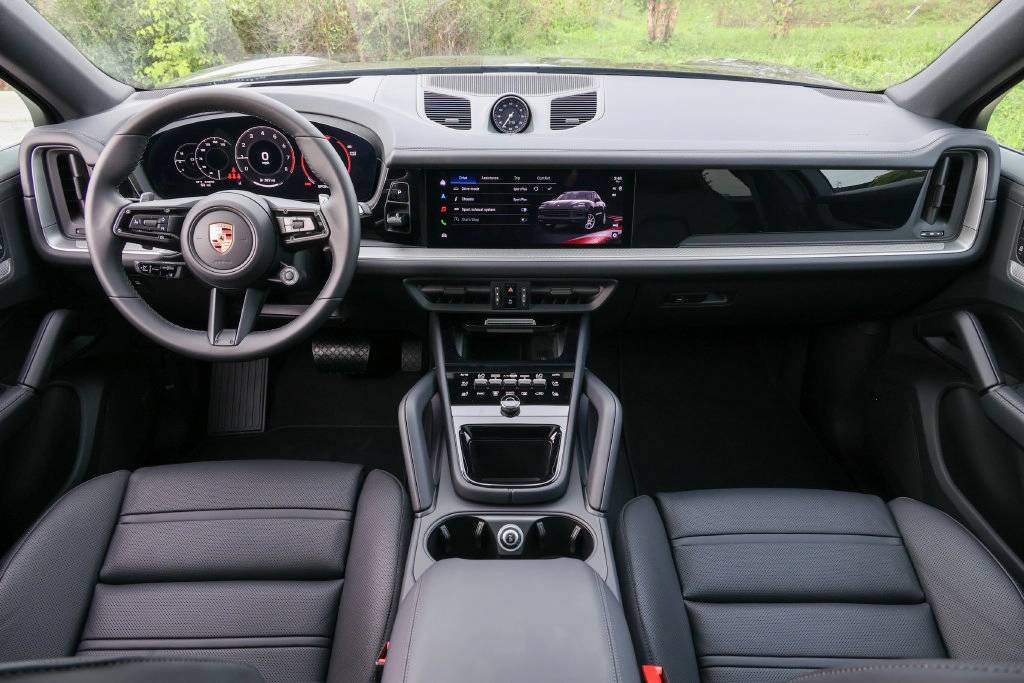 2026 Porsche Cayenne Coupe Base