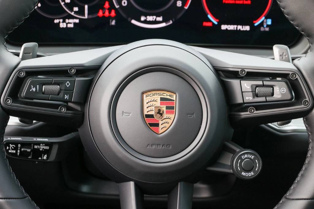 2026 Porsche Cayenne Coupe Base