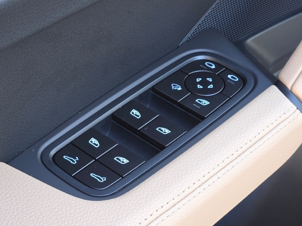 2026 Porsche Cayenne Coupe Base