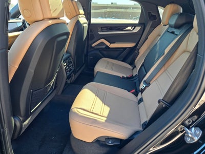 2026 Porsche Cayenne Coupe Base