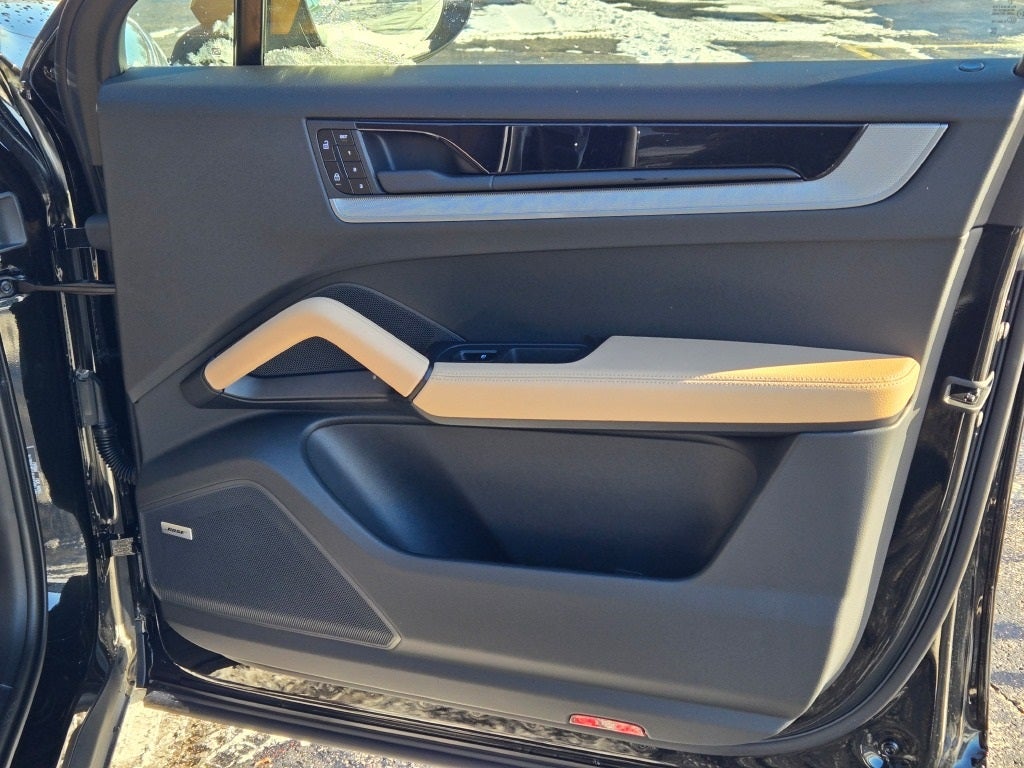 2026 Porsche Cayenne Coupe Base