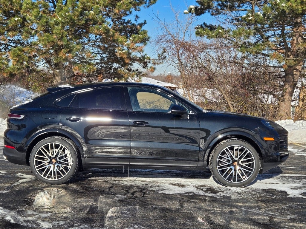 2026 Porsche Cayenne Coupe Base