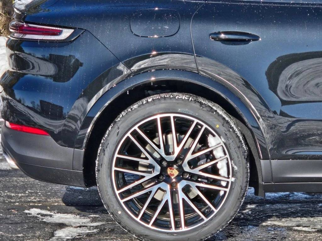 2026 Porsche Cayenne Coupe Base