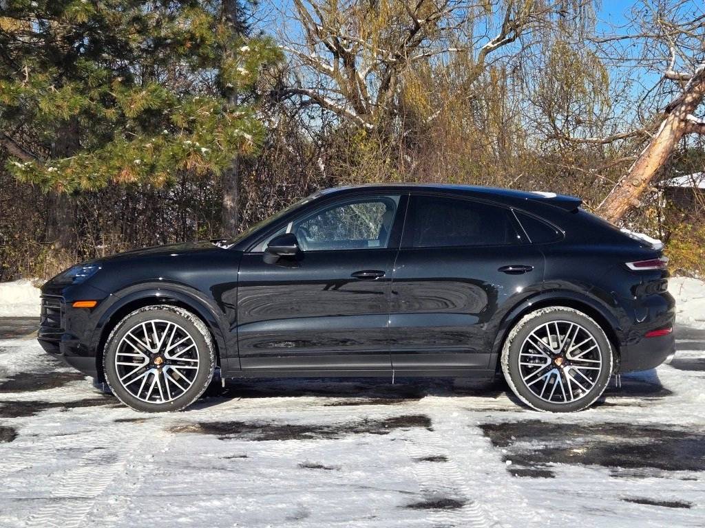 2026 Porsche Cayenne Coupe Base