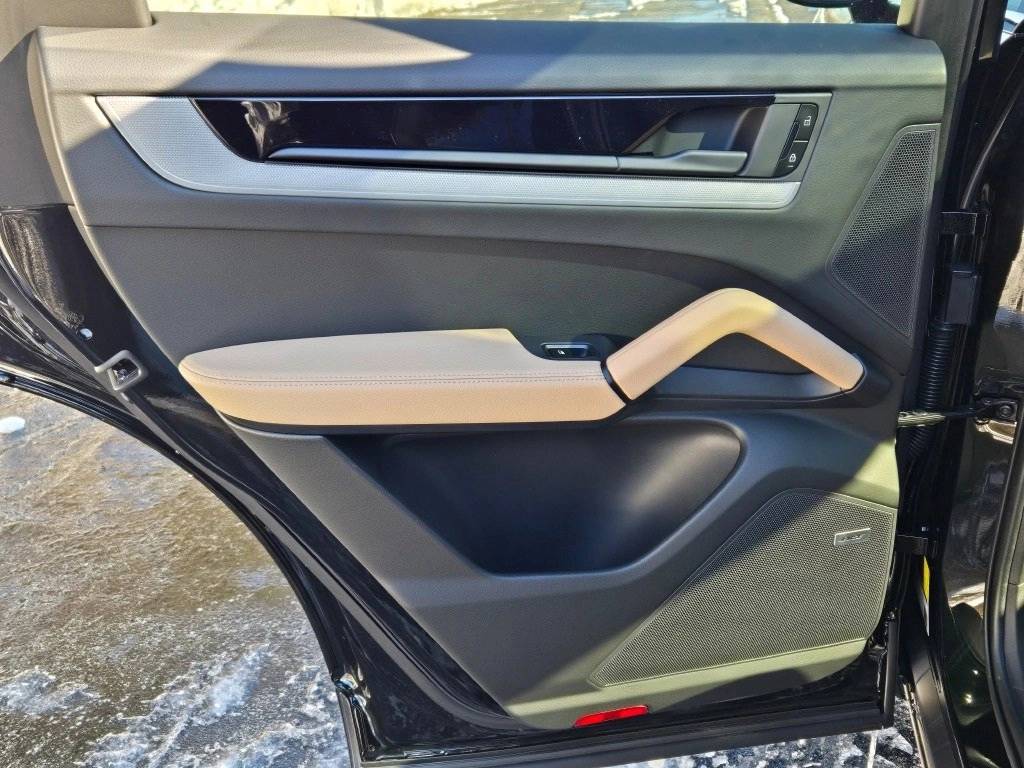 2026 Porsche Cayenne Coupe Base